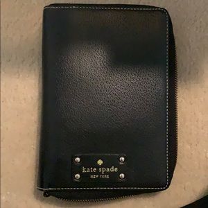 Kate Spade Wellesley Zip around planner agenda